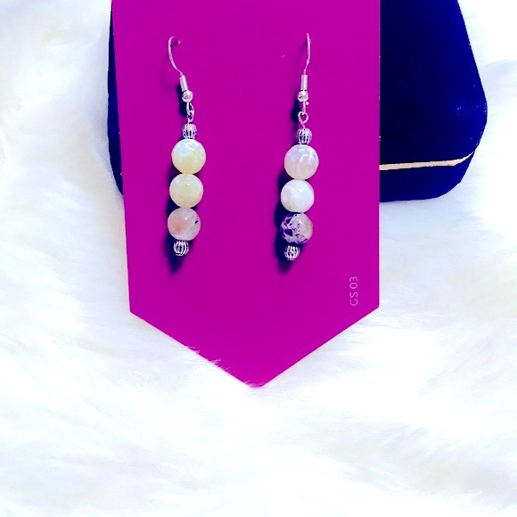 🆕Beautiful Handcrafted Colorful Natural Gemstone Flower Agates Beaded Earrings - Picture 9 of 16